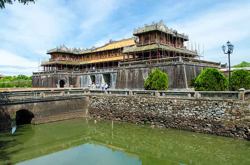 350 - Vietnam - Hue - Ciudadela Imperial - puerta de Ngo Mon